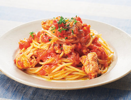 鮭のトマトソースパスタ