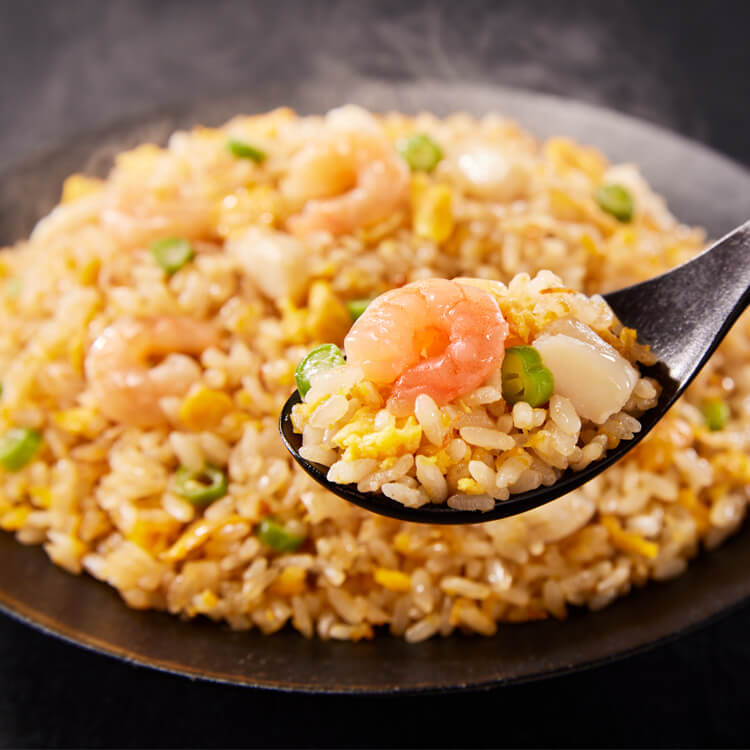 赤坂璃宮の海鮮炒飯_調理例