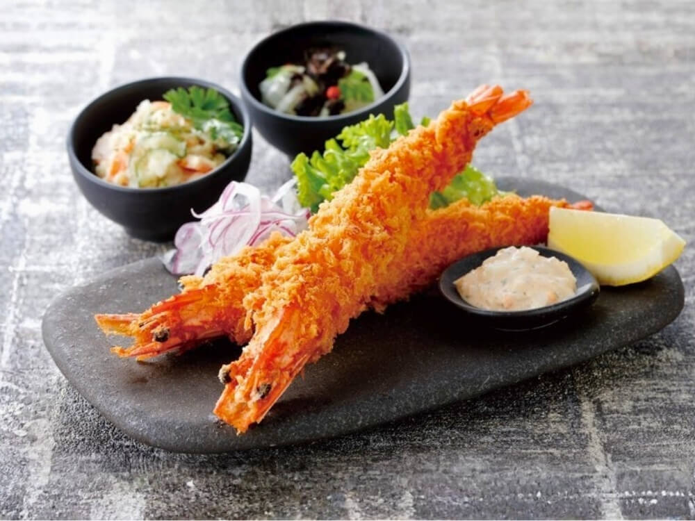 魚屋が作った　まるごと有頭えびフライ